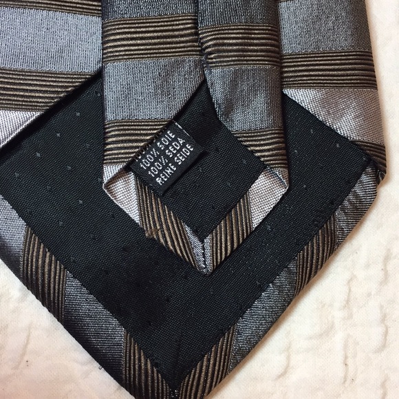 💰50% OFF Bundle of 5 Ties💰100% Silk Mens Tie, EUC by FORMAT - Picture 6 of 8